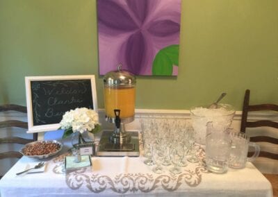 Baby-Shower-Drink-Station